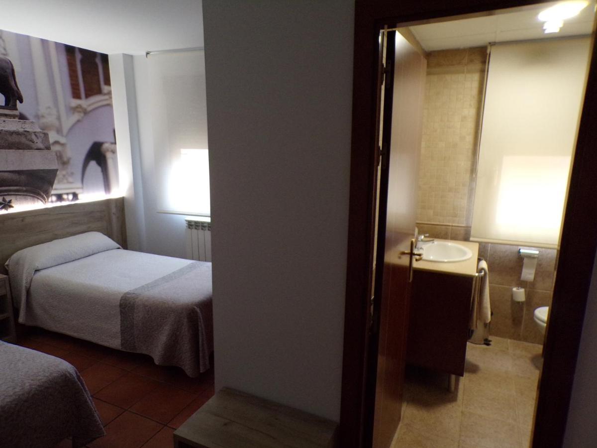 Hostal Serruchi 테루엘 외부 사진